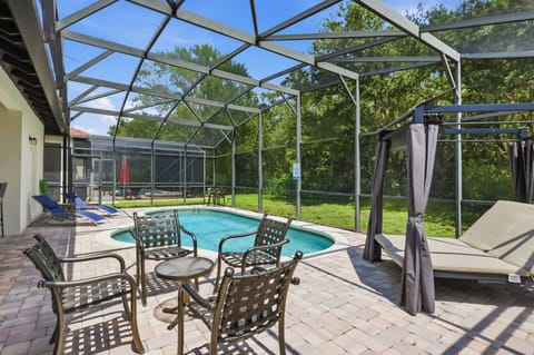 Escape into vacation mode on the shaded daybed, perfect for an afternoon nap, reading a book, or simply enjoying the breeze.