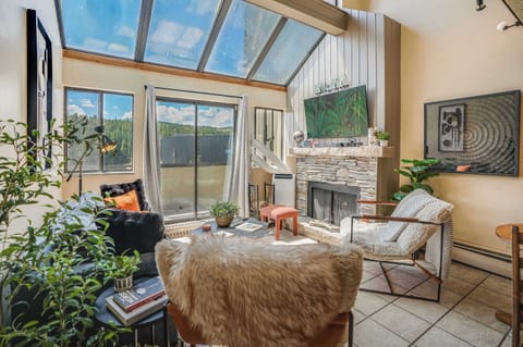 Livingroom with views of Breckenridge Ski Resort