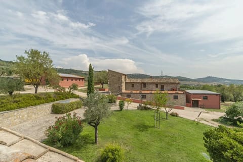 Landscape, Land Lot, Rural Area, Human Settlement, Plain, Estate, Farmhouse, Village, Landscaping, Hacienda