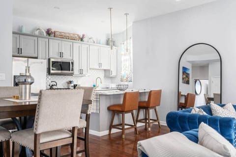 2a31b08b 91e6 4379 a584 23e0873f6477