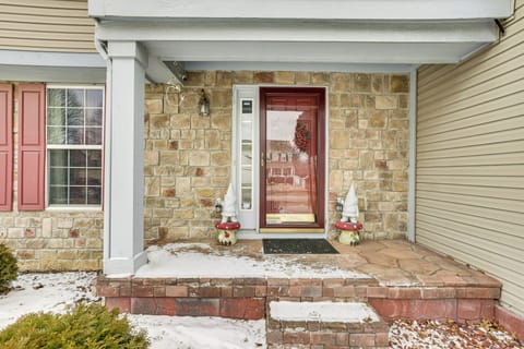 Property Exterior | Driveway (3 Vehicles) | Free Street Parking