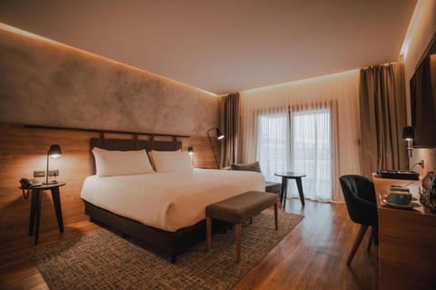 Wake up to soft daylight in a serene, spacious room.