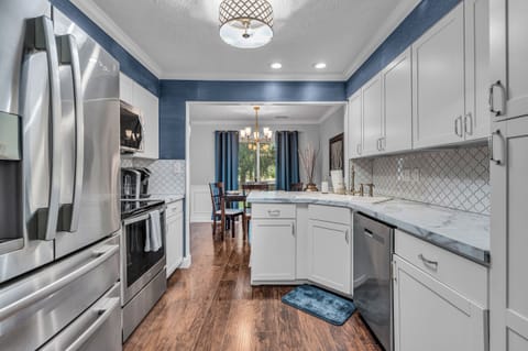 A bright kitchen ready for your culinary adventures.