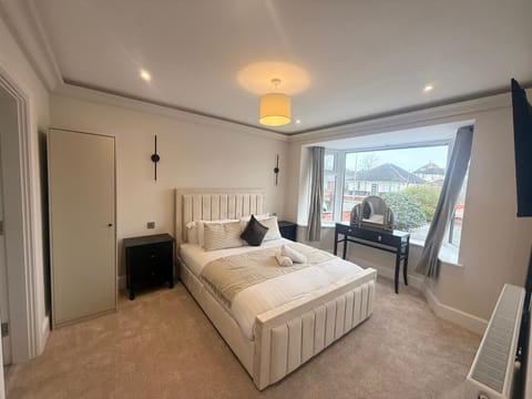 Ground Floor Bedroom