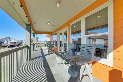 Crystal Beach Vacation Rental | 3BR | 2BA | 1,280 Sq Ft