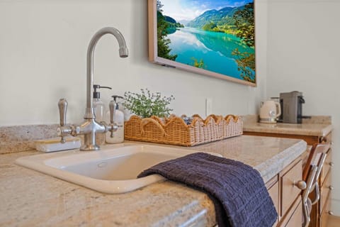 Kitchenette with Nespresso Coffee Machine and Mini Fridge - No Stove