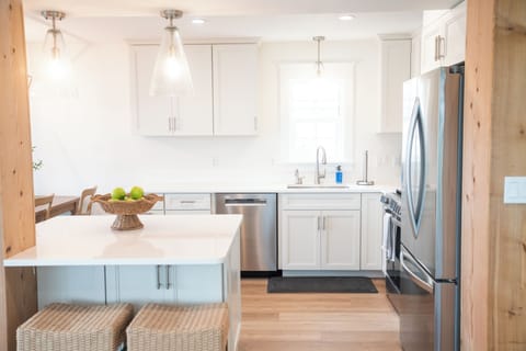 Make meals in this fully equipped, bright kitchen space