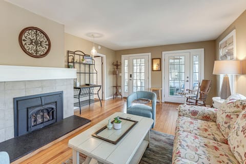 Grand Haven Vacation Rental | 4BR | 2BA | 1,723 Sq Ft