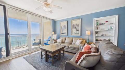 Open concept living area with comfortable furnishings and sleeper sofa (sleeps 2)