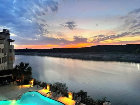 Panoramic Lake Views from Patio