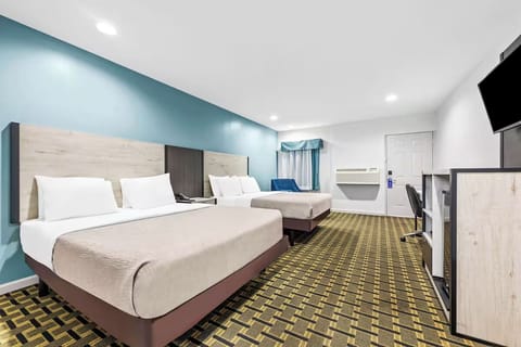 Spread out comfortably with generous floor space and bright lighting.