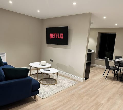 Living Room / Lounge
