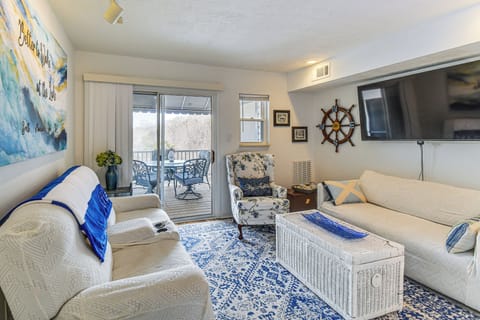 Moneta Vacation Rental | 1BR | 1BA | 518 Sq Ft