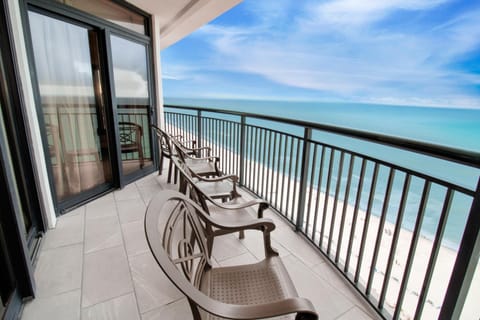 Step outside and savor sweeping ocean views from above.