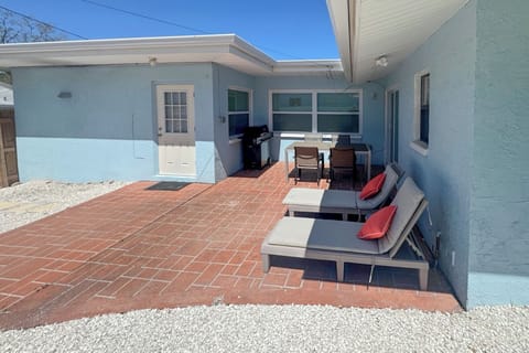 Largo Vacation Rental | 3BR | 2BA | 1,654 Sq Ft