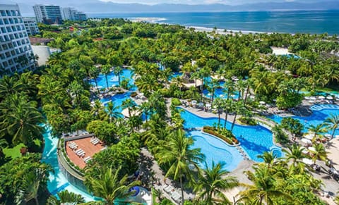 Grand Mayan pool complex