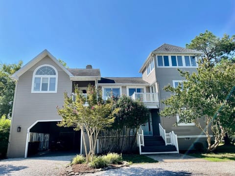 PropertyImg1