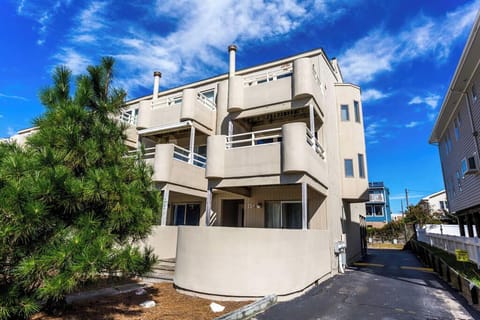 PropertyImg1