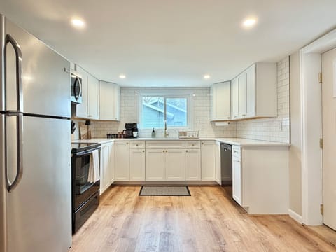 Fully equipped kitchen for easy family meals