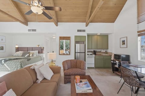 Indoors, Home Decor, Coffee Table, Furniture, Table