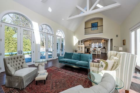 Spacious Family Room!