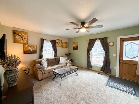 Welcome to Honeydew Cottage!