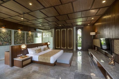 Bedroom. Interior and views may vary based on location and availability