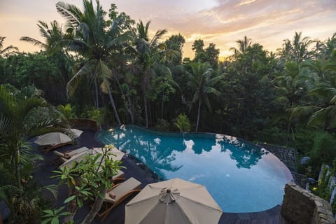 Outdoor Swimming Pool