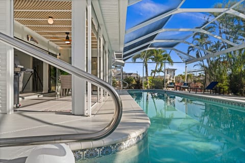 Lanai Pool Canal View