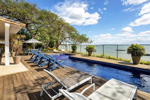 Pool view,Sea view