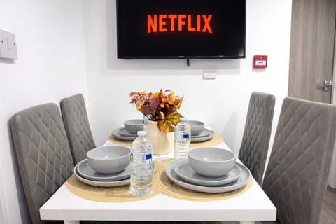 A cosy dining area perfect for relaxing meals with family or friends.