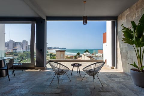 Balcony / Terrace