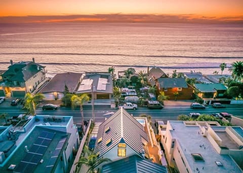 Parallel to the ocean on the famous Neptune Ave.