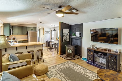 Pinetop-Lakeside Vacation Rental | 3BR | 2BA | 980 Sq Ft