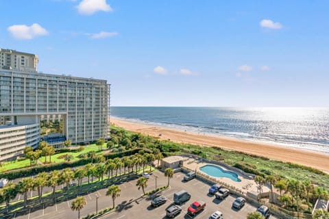Oceanside Pool