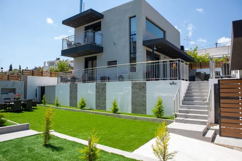 Holiday Home Exterior [summer]
