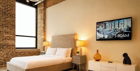 Roami at Century Plaza | No Cleaning Fee | Studio