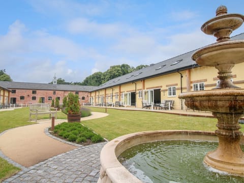 Aintree Cottage