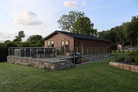 Pine Lodge