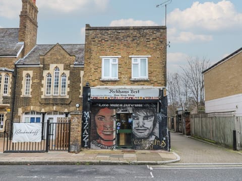 Peckhamsbest Suite