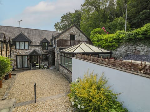 Ivy Cottage
