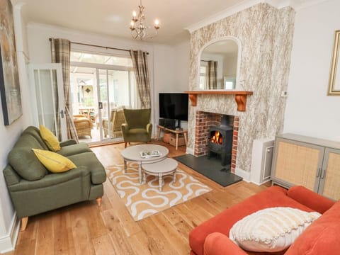 Rose Briar Cottage