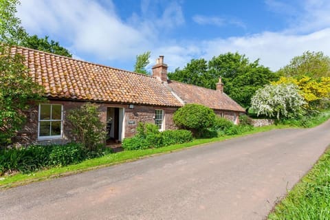 Old Smiddy Cottage