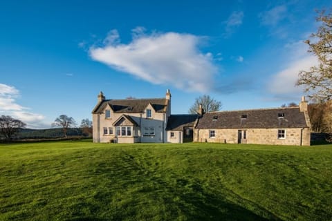Clashindeugle Farmhouse & Annex