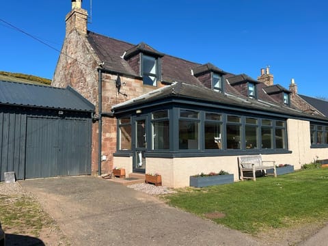 1 Deuchrie Cottages