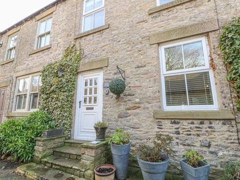 Middle Cottage