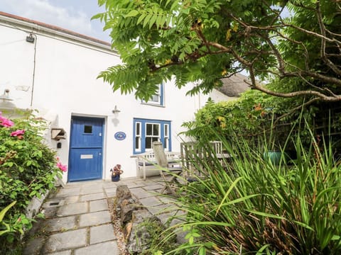 Honeysuckle Cottage