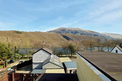 Llanberis, 54 High Street - Host & Stay