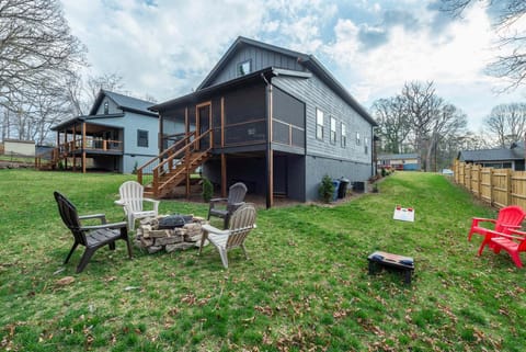 Welcome to Roam Inn!