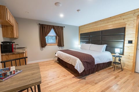 King Bed